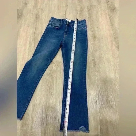 Free People High Rise Fringe Crop Jeans 61502-16515125 SZ 26 - Picture 9 of 11